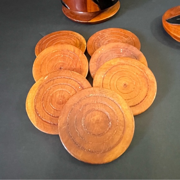 Vintage Wooden Hand Carved Decorated Lidded Trinket Box / Coaster Holder Haiti - Picture 5 of 9